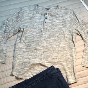 - Sunday Henley long sleeve knit shirt size Large